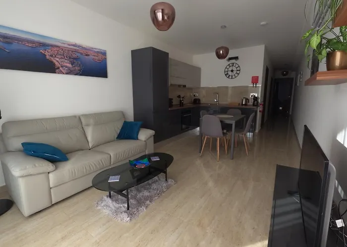 Apartment Spinola Seaview Deluxe 1 Bedroom *