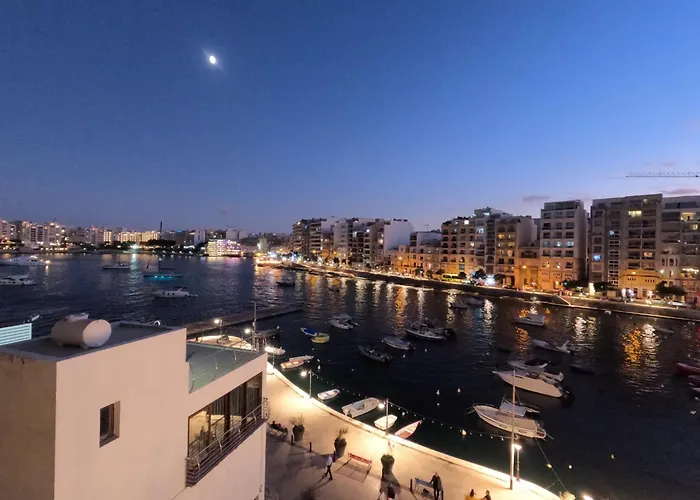 Spinola Seaview Deluxe 1 Bedroom Apartment *